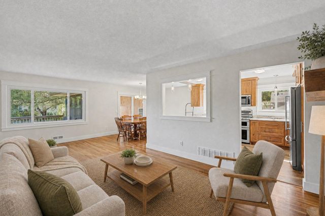 10496 Thrush Street NW, Coon Rapids, MN 55433