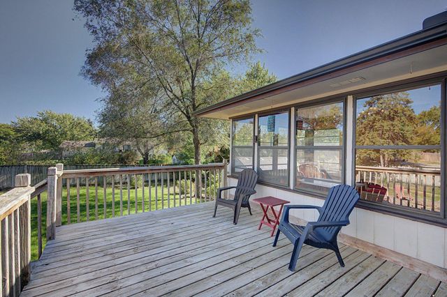 10496 Thrush Street NW, Coon Rapids, MN 55433