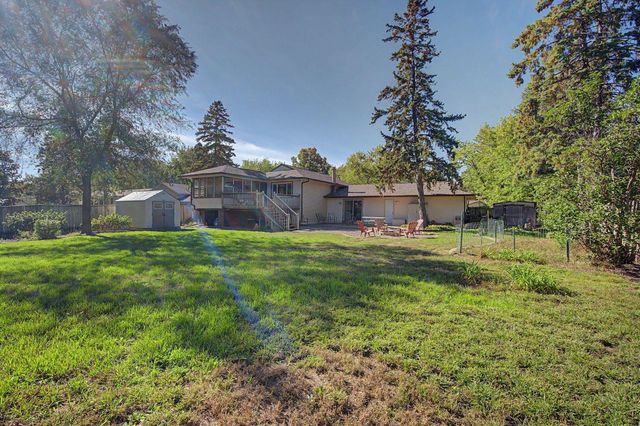 10496 Thrush Street NW, Coon Rapids, MN 55433