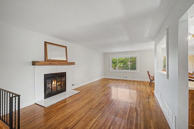 10496 Thrush Street NW, Coon Rapids, MN 55433