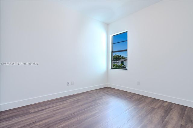 1427 SW 23rd St, Fort Lauderdale, FL 33315