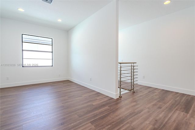 1427 SW 23rd St, Fort Lauderdale, FL 33315