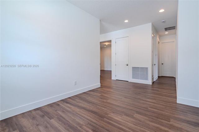 1427 SW 23rd St, Fort Lauderdale, FL 33315