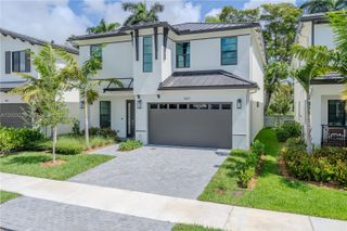 1427 SW 23rd St, Fort Lauderdale, FL 33315