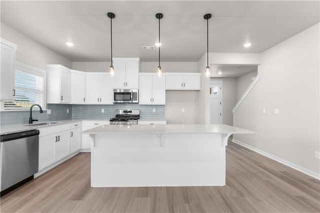 4706 SW Tribe Street, Bentonville, AR 72713