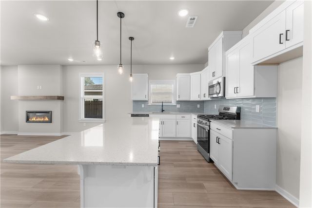 4706 SW Tribe Street, Bentonville, AR 72713