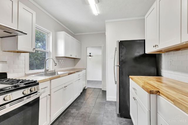 6985 Beechmont Avenue, Anderson Twp, OH 45230