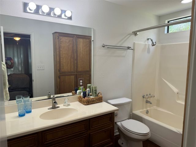 5320 Loma Vista, Malakoff, TX 75148