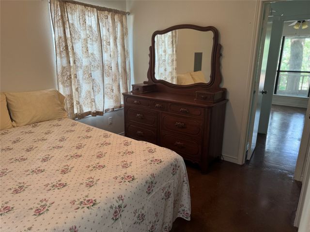 5320 Loma Vista, Malakoff, TX 75148
