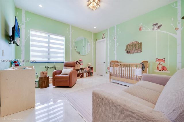 7830 SW 117th St, Pinecrest, FL 33156
