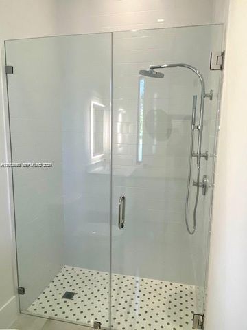7830 SW 117th St, Pinecrest, FL 33156