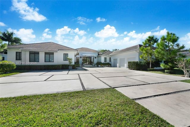 7830 SW 117th St, Pinecrest, FL 33156