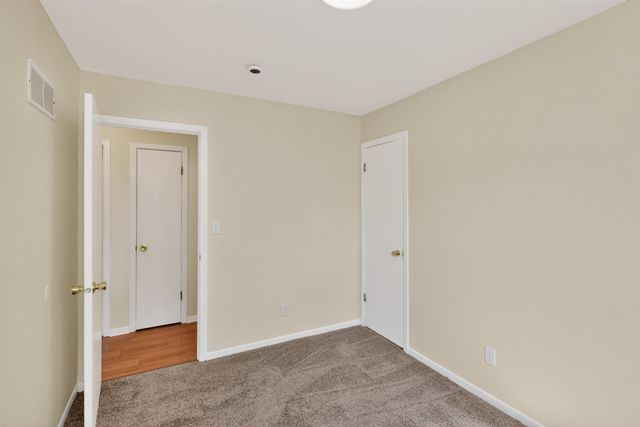 5313 SW 10th Street, Des Moines, IA 50315