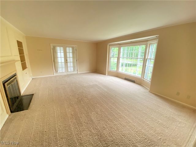 2673 Belvoir Boulevard, Shaker Heights, OH 44122