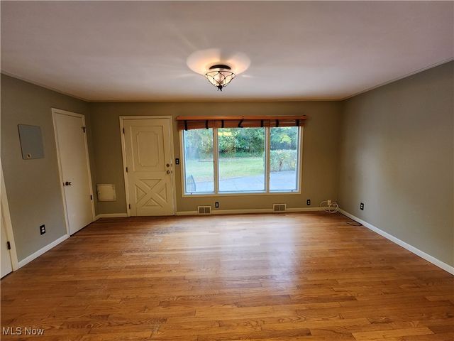 2673 Belvoir Boulevard, Shaker Heights, OH 44122