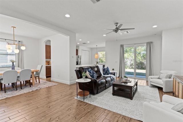 20009 HIDDEN GLEN DRIVE, Land O Lakes, FL 34638