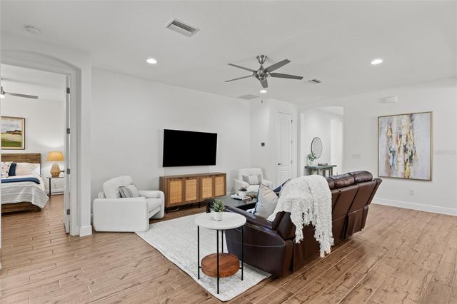 20009 HIDDEN GLEN DRIVE, Land O Lakes, FL 34638