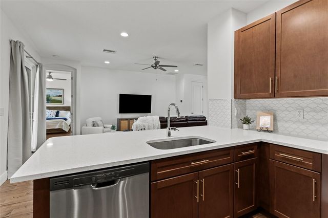 20009 HIDDEN GLEN DRIVE, Land O Lakes, FL 34638