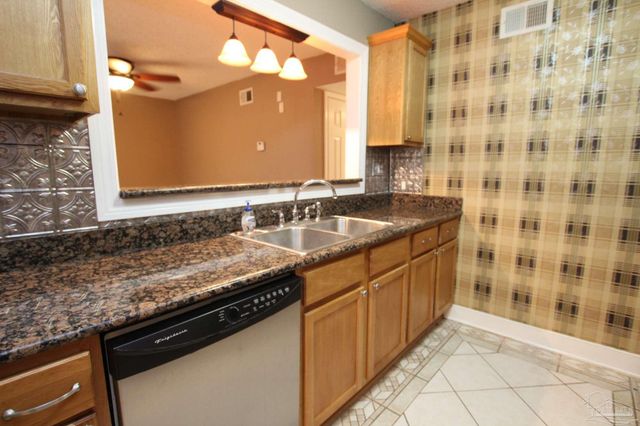 600 Scenic Hwy 101, Pensacola, FL 32503