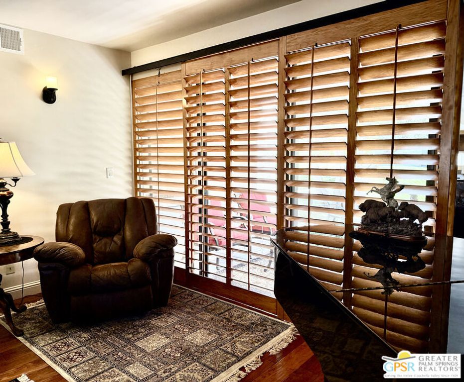 Image 18 of property listing at 3410 E Bogert Trail, Palm Springs, CA 92264