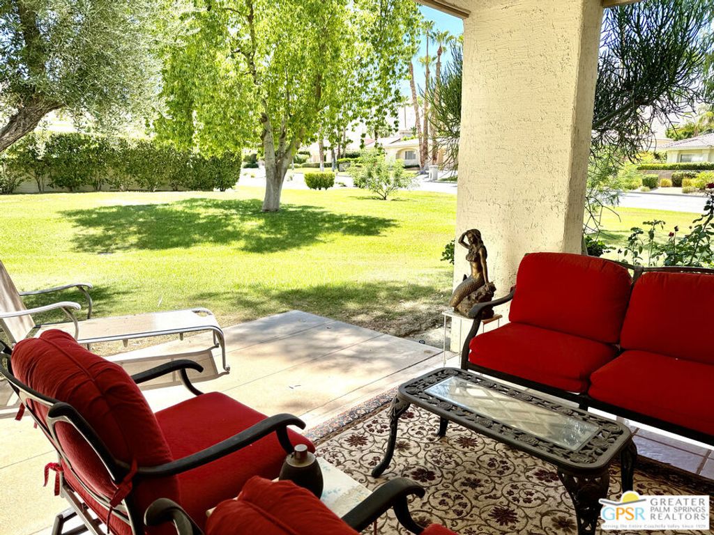 Image 7 of property listing at 3410 E Bogert Trail, Palm Springs, CA 92264