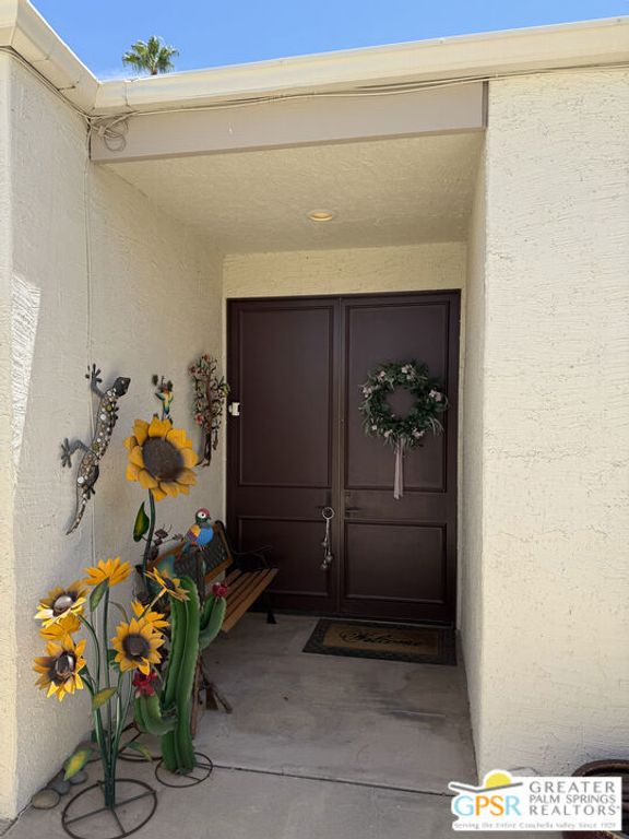 Image 8 of property listing at 3410 E Bogert Trail, Palm Springs, CA 92264