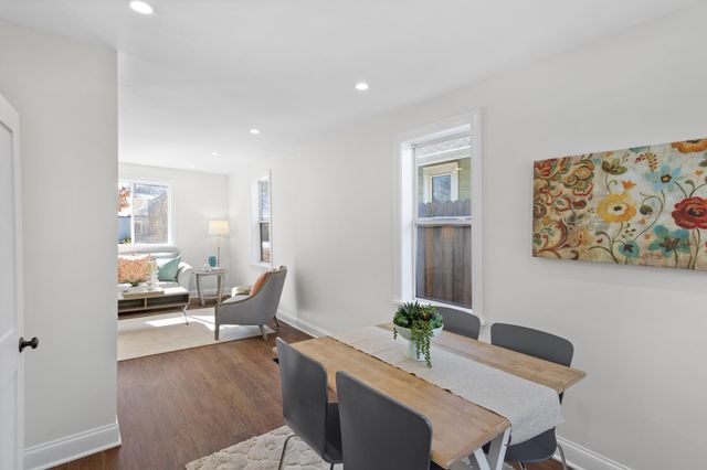 1447 Hague Avenue, Saint Paul, MN 55104