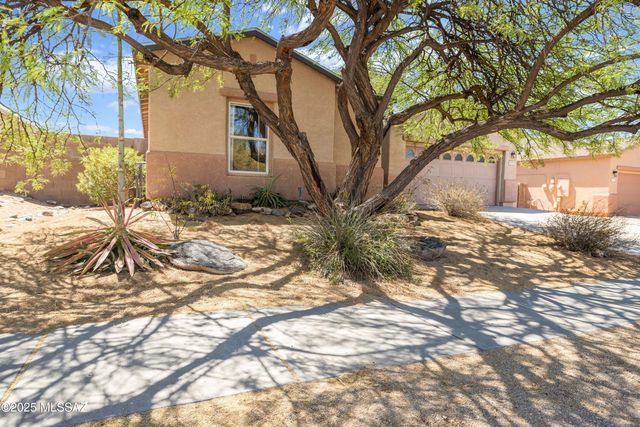 3347 S Desert Scroll Place, Tucson, AZ 85735