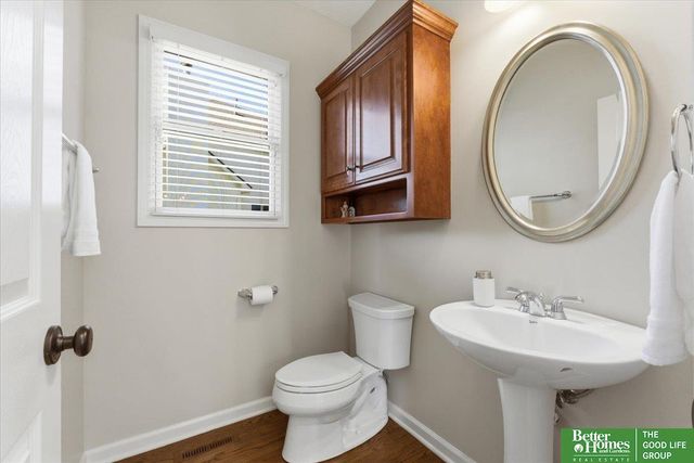 12427 S 79 Avenue, Papillion, NE 68046
