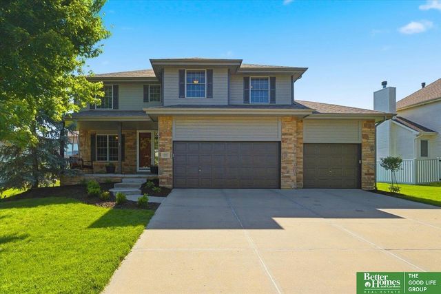 12427 S 79 Avenue, Papillion, NE 68046