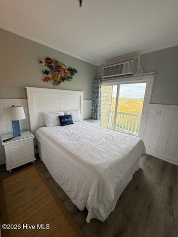 602 W Ft Macon Road 132, Atlantic Beach, NC 28512