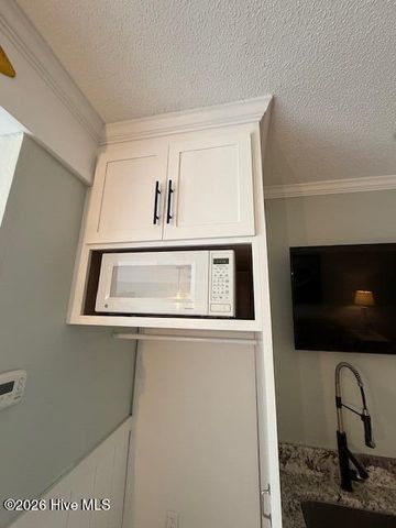 602 W Ft Macon Road 132, Atlantic Beach, NC 28512