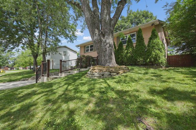3498 Karikal Drive, Westerville, OH 43081