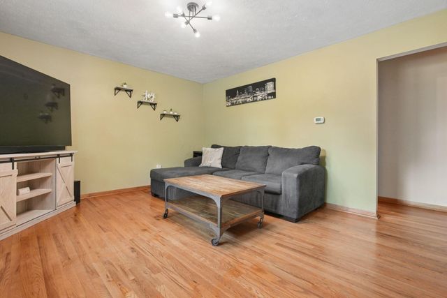 3498 Karikal Drive, Westerville, OH 43081