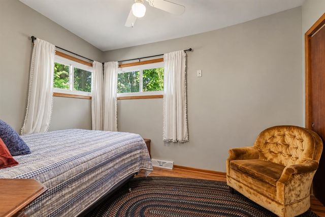 252 Edison Park Avenue, Grand Rapids, MI 49504