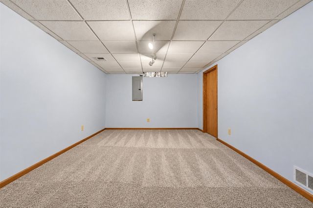 252 Edison Park Avenue, Grand Rapids, MI 49504