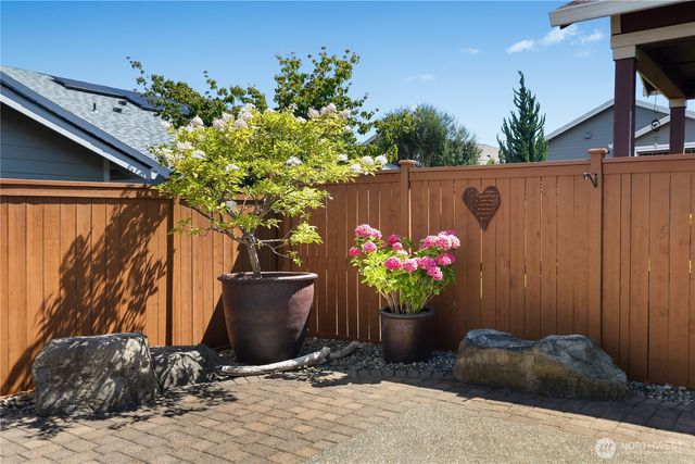 8226 Canton Avenue NE, Lacey, WA 98516