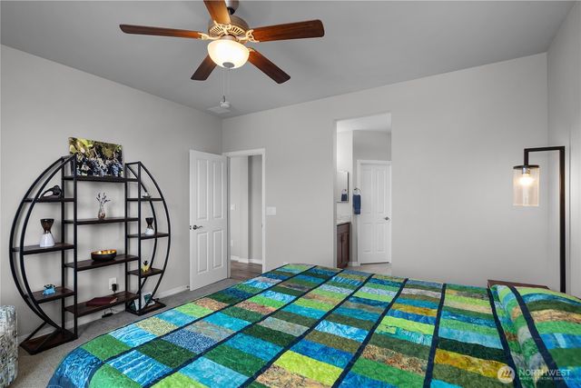 8226 Canton Avenue NE, Lacey, WA 98516