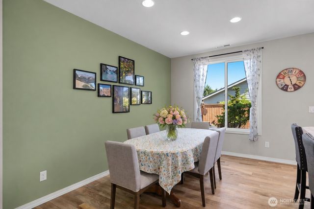 8226 Canton Avenue NE, Lacey, WA 98516