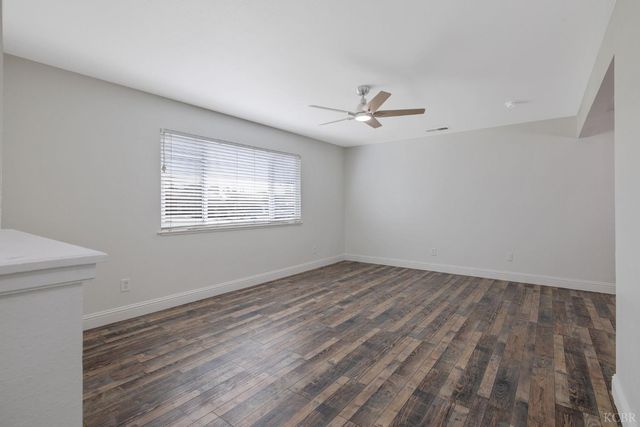 936 W Harter Avenue, Visalia, CA 93277