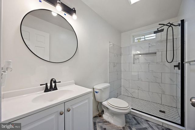 16 BARBERRY CT, Newark, DE 19702