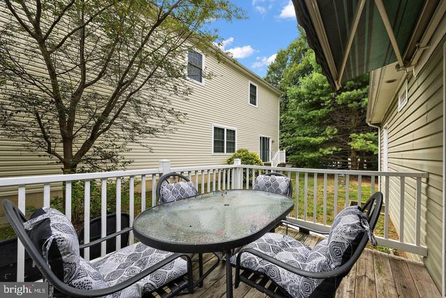 16 BARBERRY CT, Newark, DE 19702