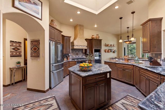 2608 Calle Porton, Las Cruces, NM 88007