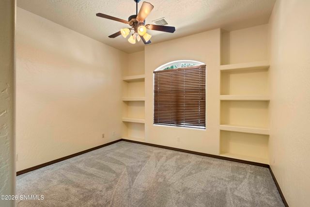 2608 Calle Porton, Las Cruces, NM 88007