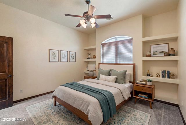 2608 Calle Porton, Las Cruces, NM 88007