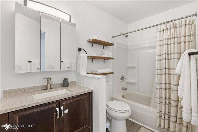 3821 Checkmate Drive, Anchorage, AK 99508