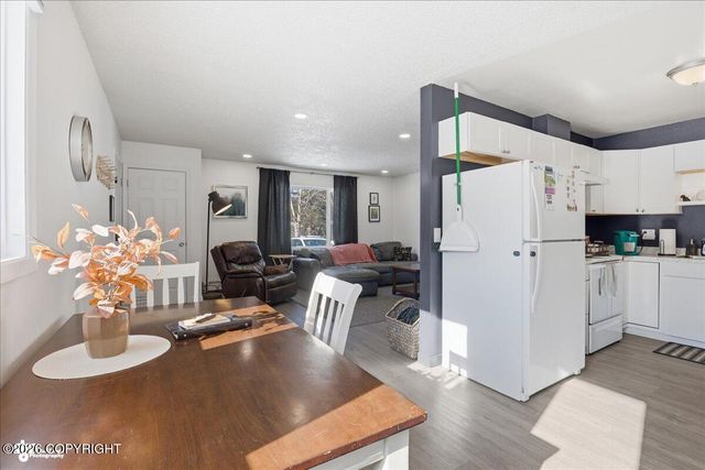 3821 Checkmate Drive, Anchorage, AK 99508