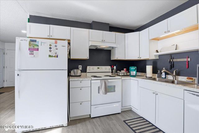 3821 Checkmate Drive, Anchorage, AK 99508