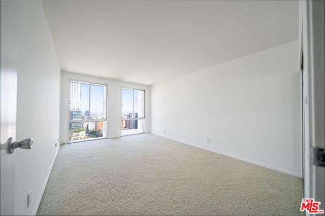 800 W 1st Street 2203, Los Angeles, CA 90012