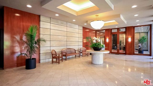 800 W 1st Street 2203, Los Angeles, CA 90012